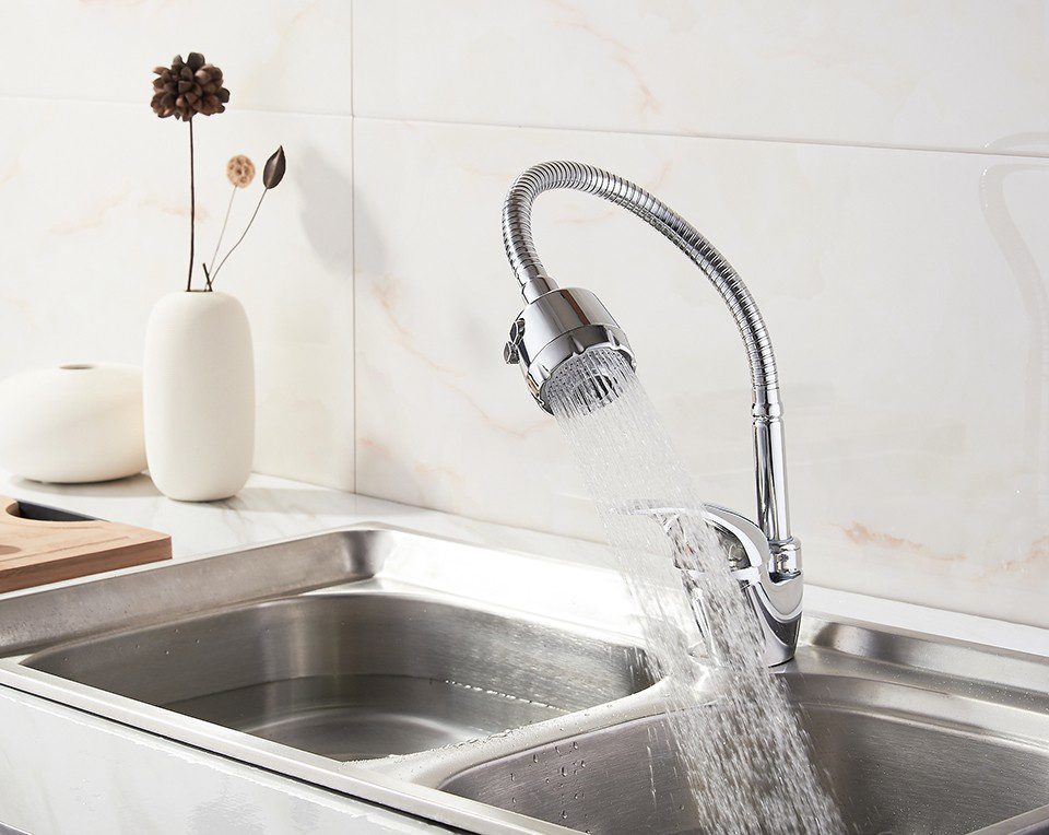 Смеситель для кухни с гибким изливом Ledeme L4302-B — изображение 3