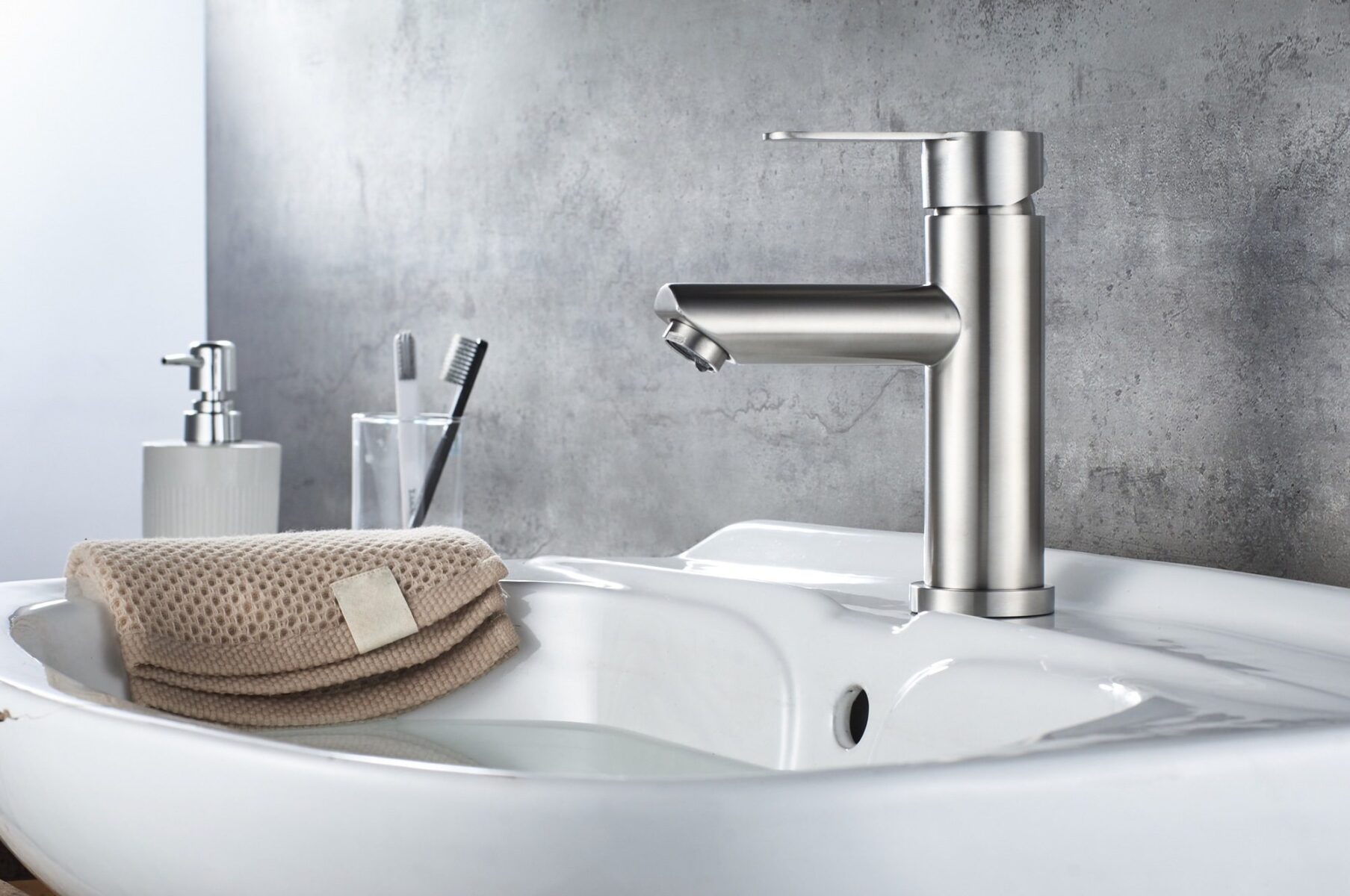 Смеситель для умывальника Ledeme L71003