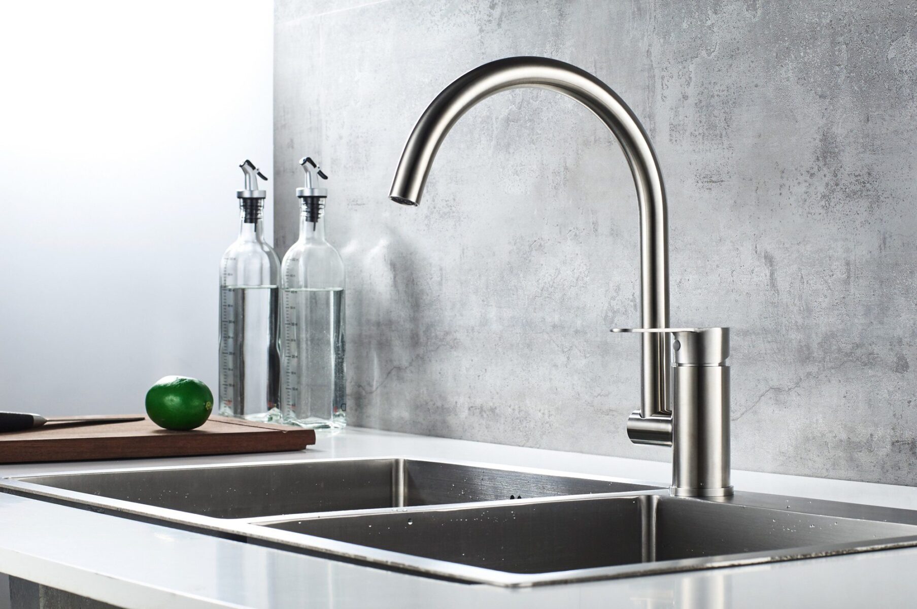 Смеситель для кухни Ledeme L74003