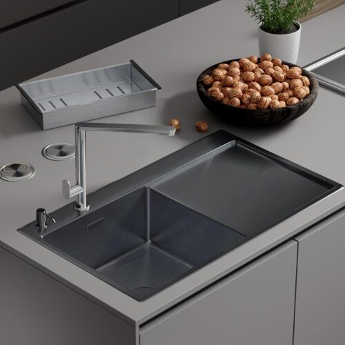 Кухонная мойка Roxen Vespa 560230-70LB (780х480х220; графит/мат)