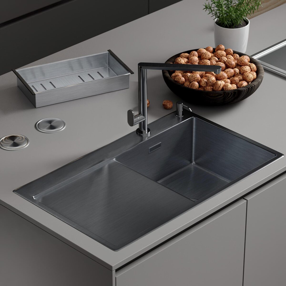 Кухонная мойка Roxen Vespa 560230-70RB (780х480х220; графит/мат)