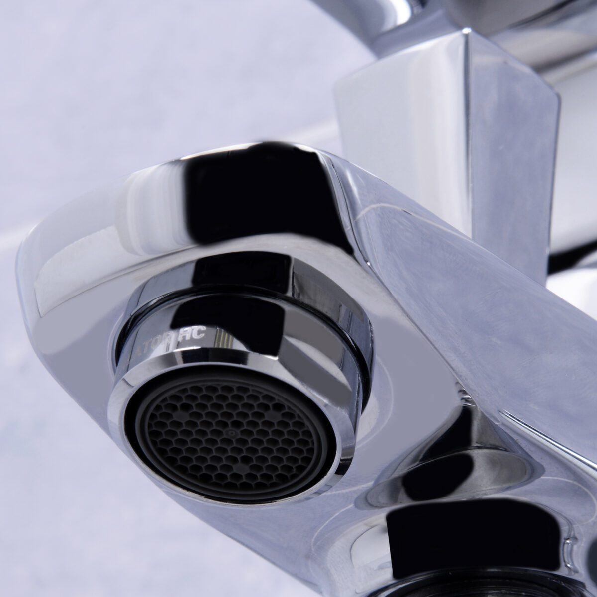 Смеситель для ванны Wasserkraft Salm 2701 — изображение 6