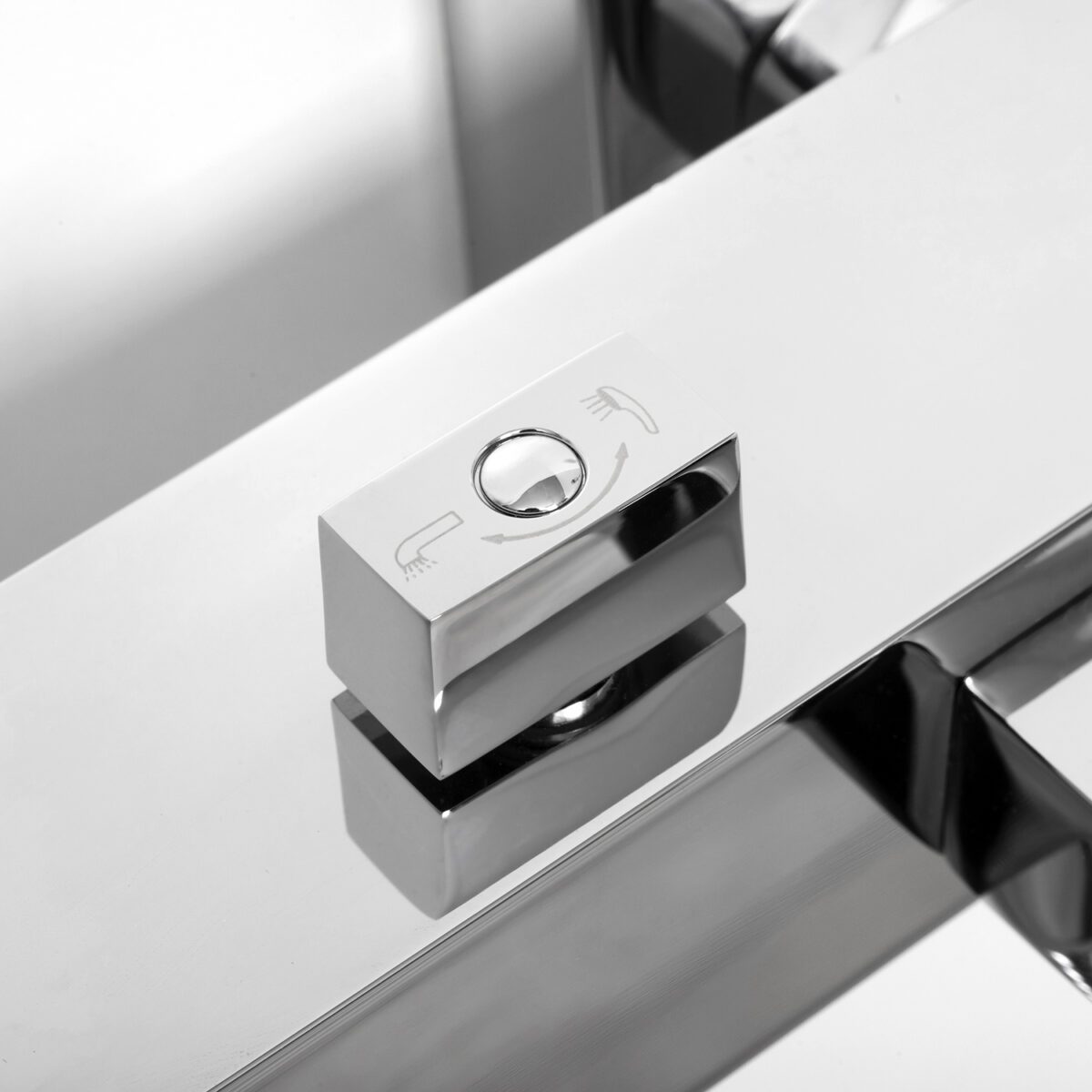 Смеситель для ванны Wasserkraft Aller 1061 — изображение 3