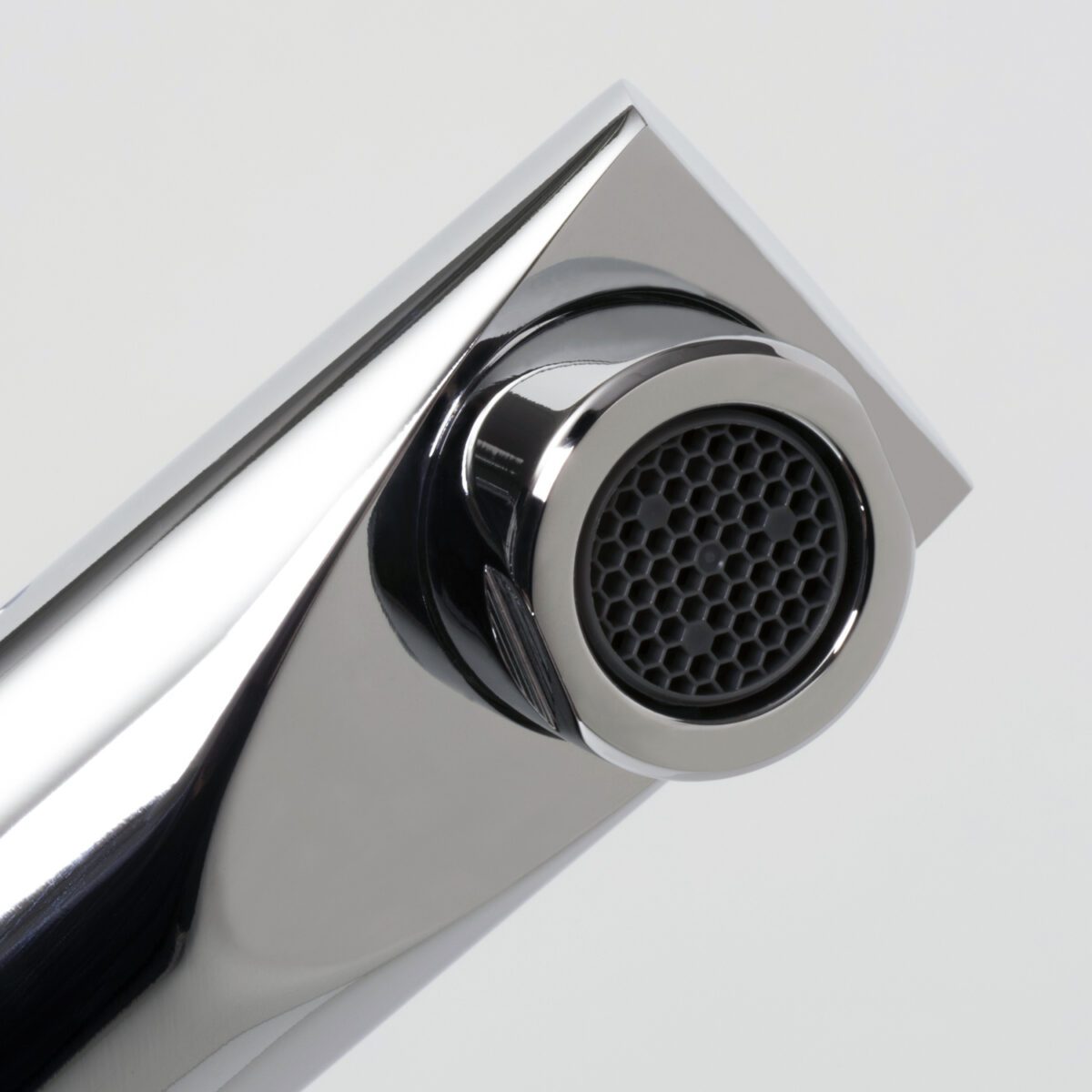 Смеситель для умывальника Wasserkraft Main 4104 — изображение 6