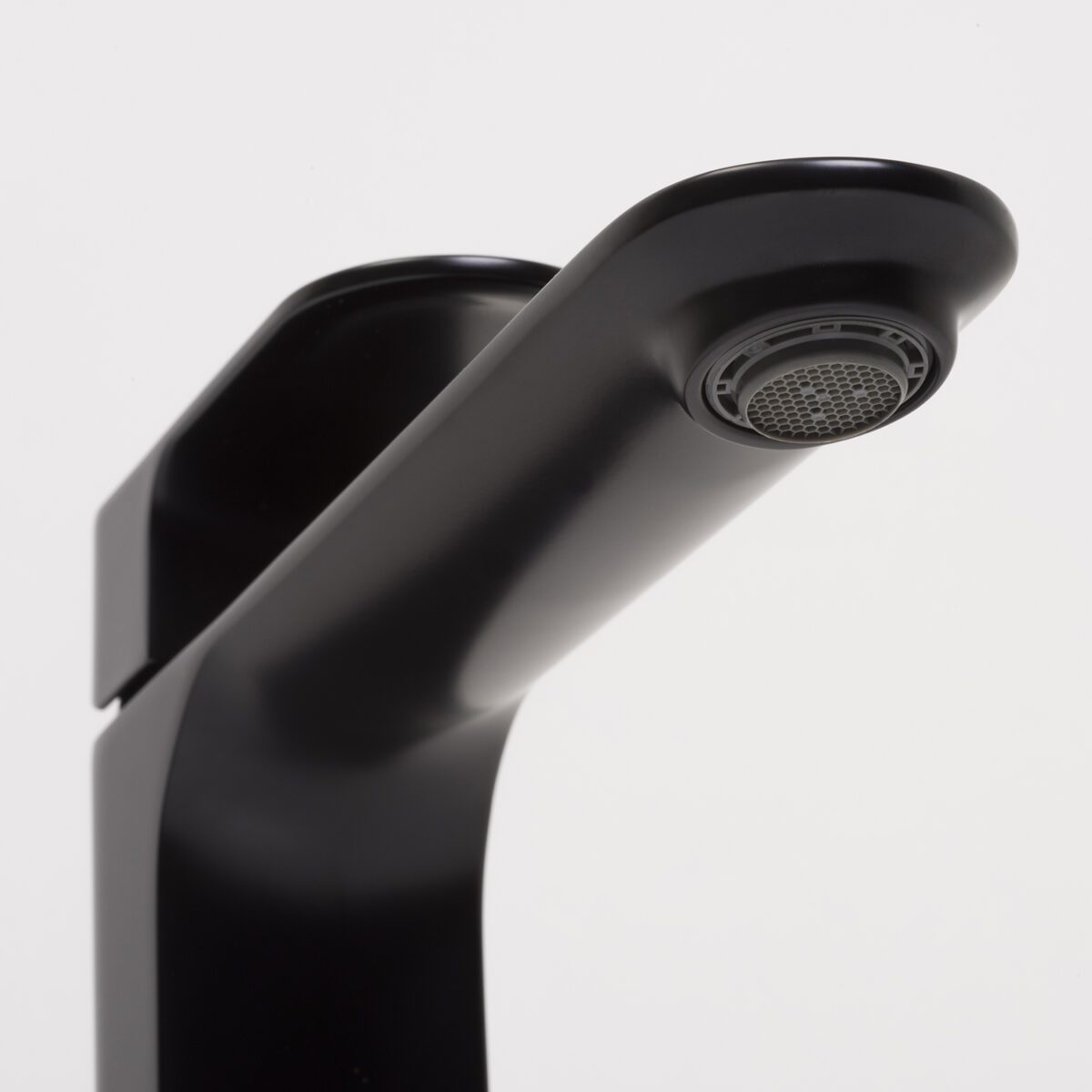 Смеситель для накладного умывальника Wasserkraft Elbe 7403H — изображение 6