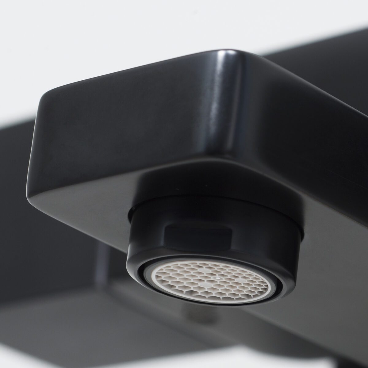 Душевая система с термостатическим смесителем Wasserkraft A29901 Thermo — изображение 10