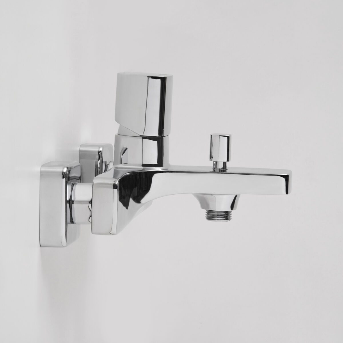 Смеситель для ванны Wasserkraft Naab 8601 — изображение 3