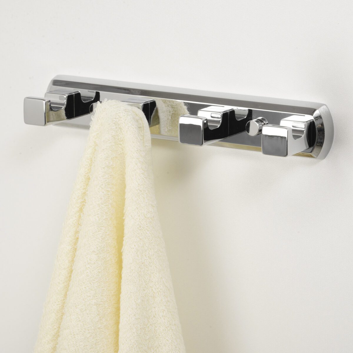 Планка с крючками Wasserkraft Dill K-3974