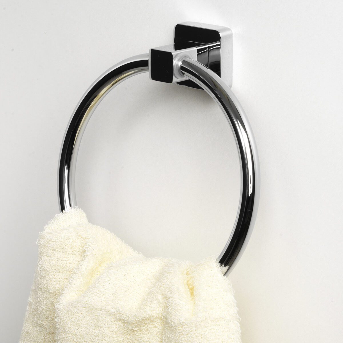 Держатель полотенца Wasserkraft Lippe K-6560, "кольцо"