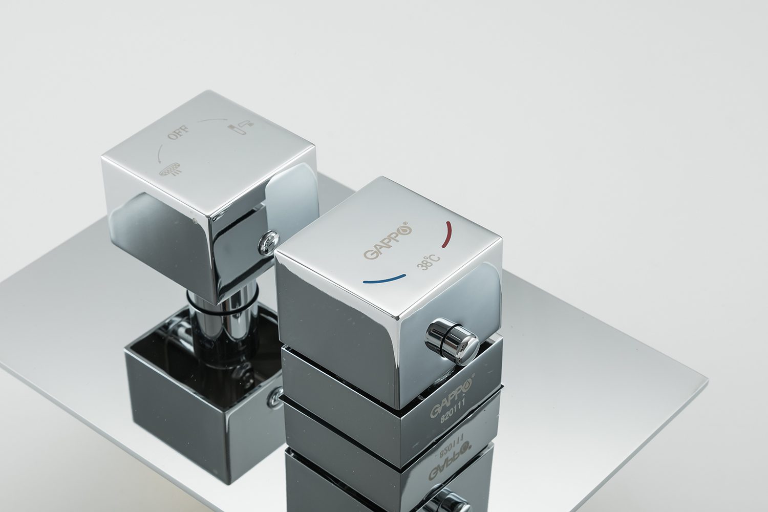 Душевая система с термостатическим смесителем скрытого монтажа для ванны и душа Gappo G7107-40 — изображение 6