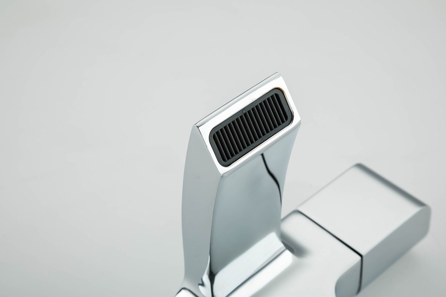 Термостатический смеситель для умывальника Gappo G1007-40 — изображение 3