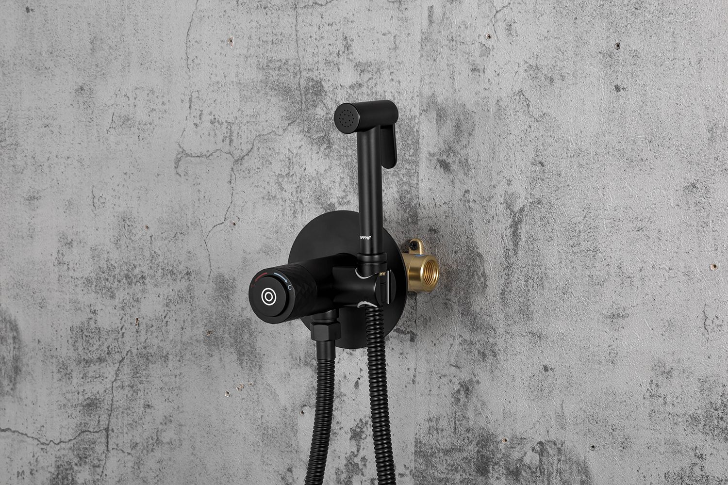 Кнопочный смеситель скрытого монтажа для гигиенического душа Gappo G7288-6, черный — изображение 7