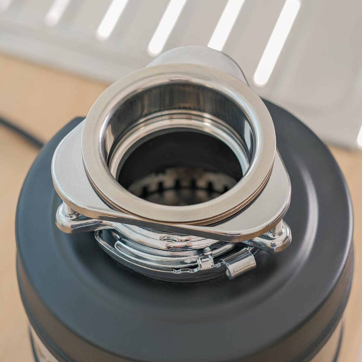 Измельчитель пищевых отходов Bort Alligator MEGA (93417425) — изображение 7