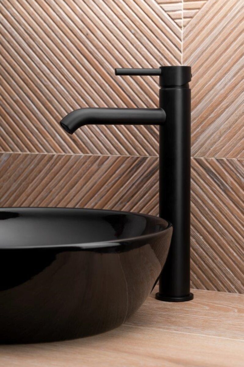 Смеситель для накладного умывальника KFA Armatura MOZA 5032-612-81 — изображение 2