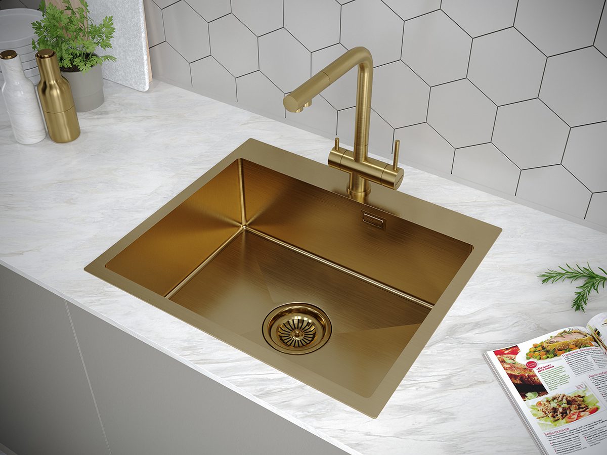 Смеситель для кухни под фильтр PAULMARK SKALEN, брашированное золото, Sk213020-BG — изображение 3