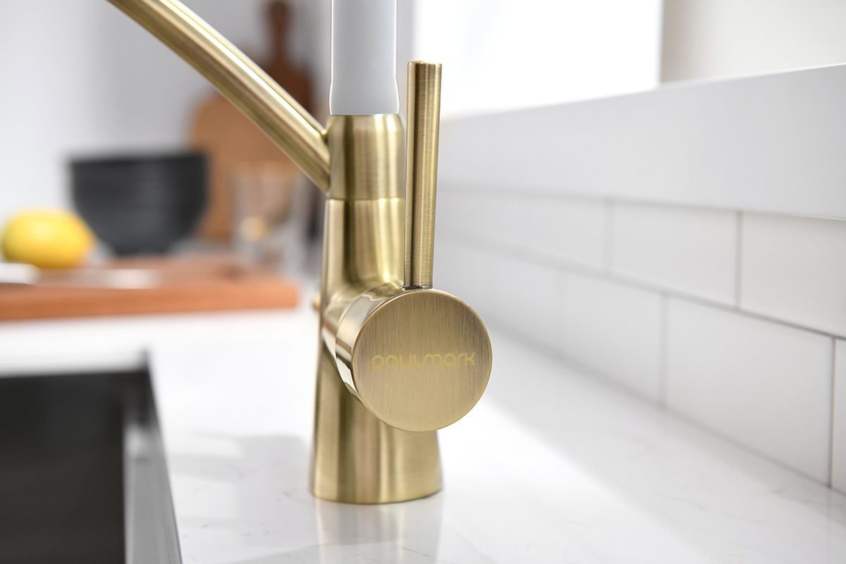 Смеситель для кухни под фильтр PAULMARK SIEGEN, бронза, белый излив, Si213111-BRw — изображение 2