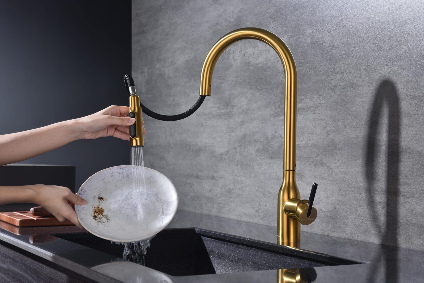 Смеситель для кухни под фильтр PAULMARK UNIVERSAL, брашированное золото, Un213880-BG — изображение 6