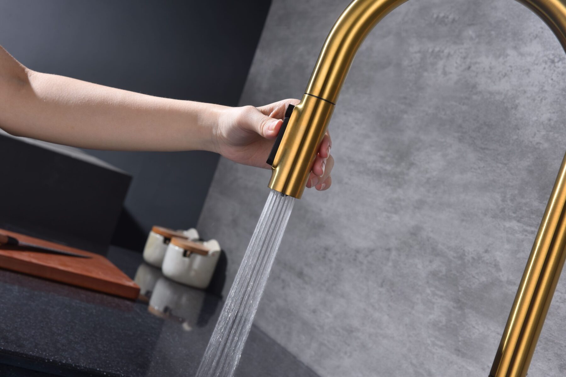 Смеситель для кухни под фильтр PAULMARK UNIVERSAL, брашированное золото, Un213880-BG — изображение 8