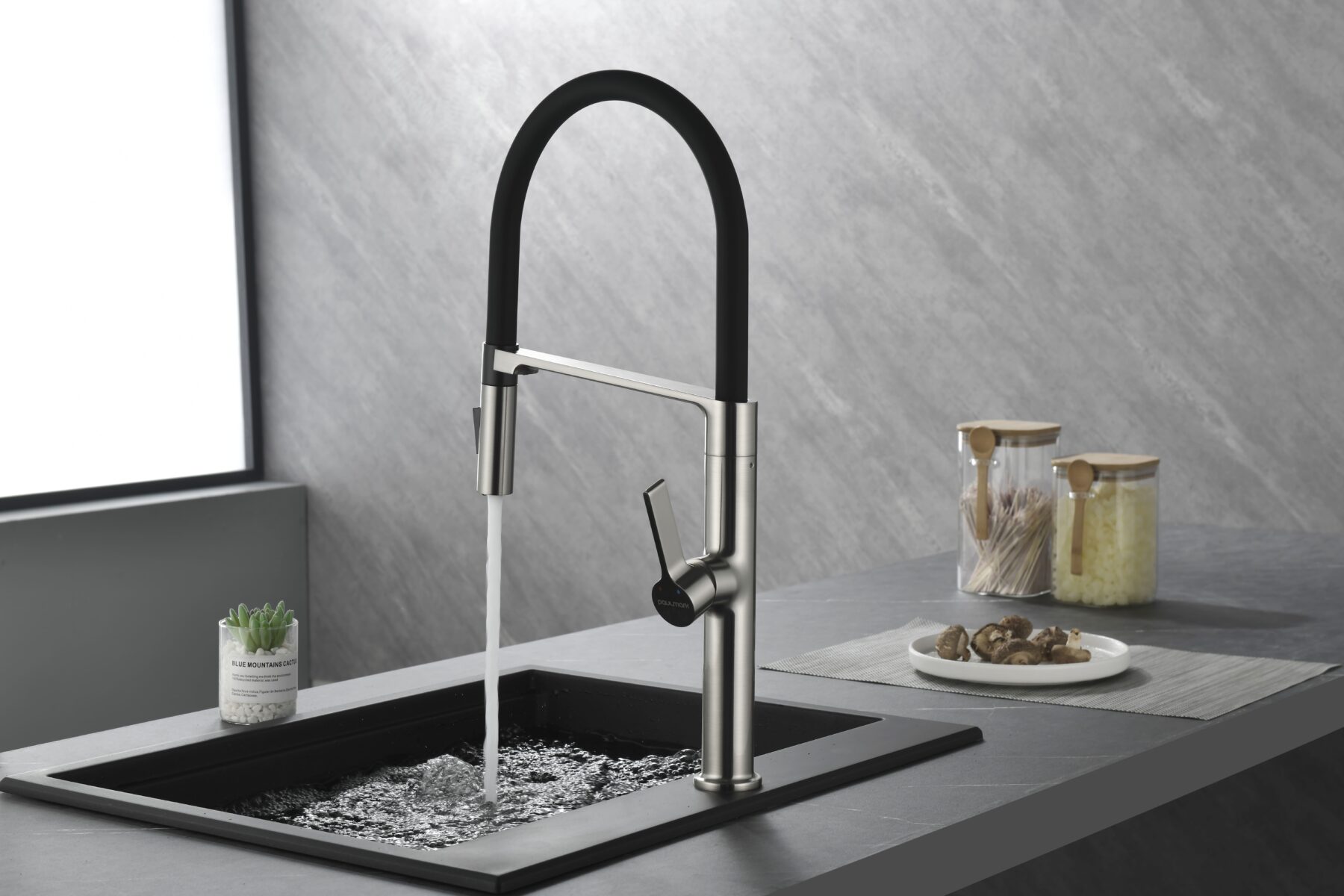 Смеситель для кухни с гибким изливом PAULMARK BARREL, брашированная сталь, Ba214029-BS — изображение 3