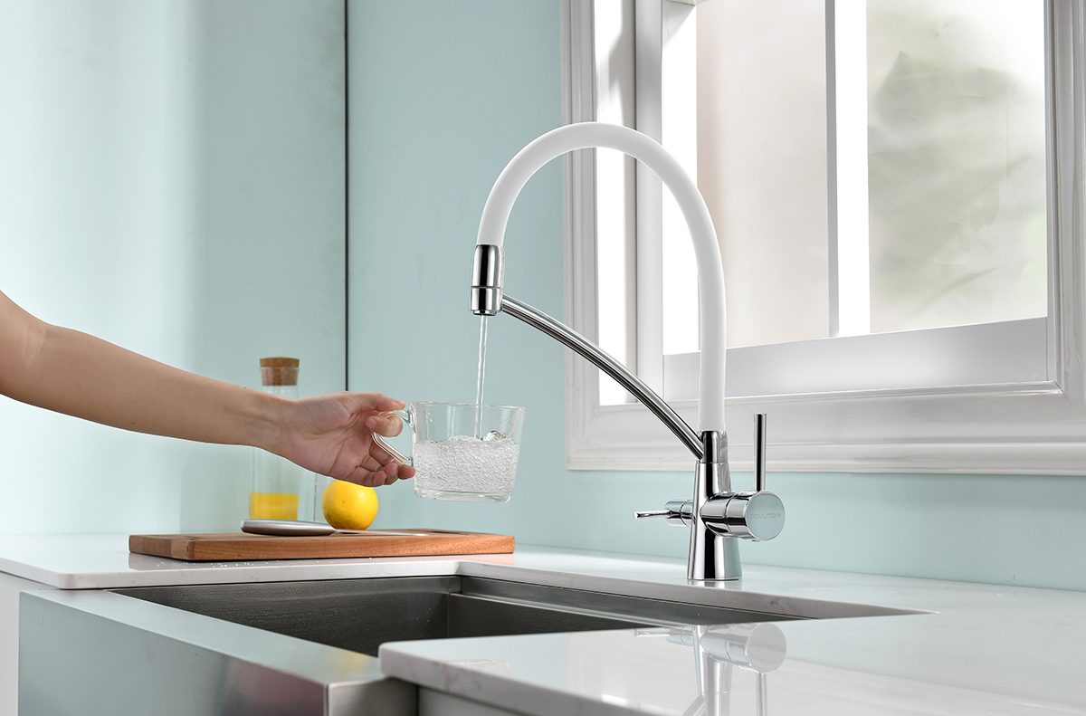 Смеситель для кухни под фильтр PAULMARK SIEGEN, хром, белый излив, Si213111-CRw — изображение 4