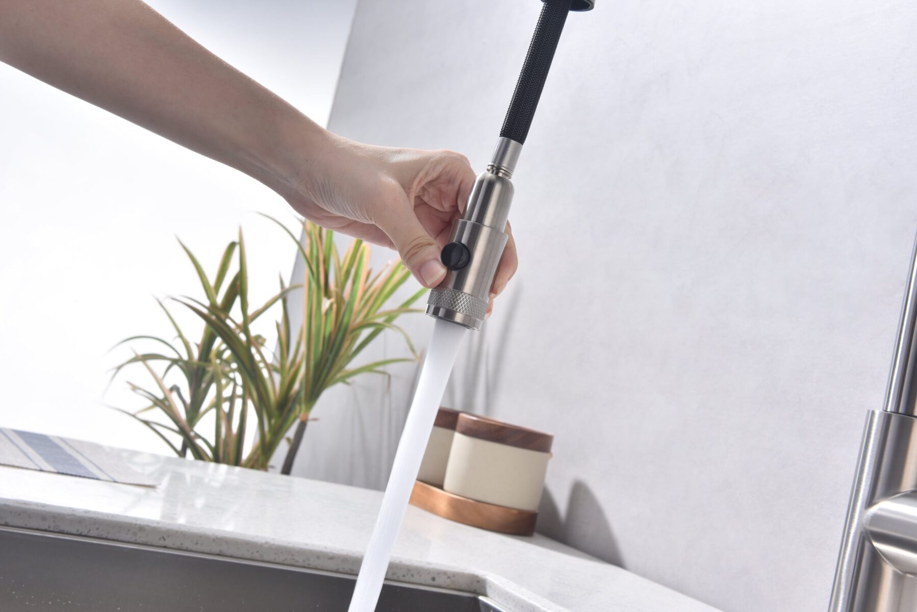 Смеситель для кухни под фильтр PAULMARK GALANT, брашированная сталь , Ga213077-BS — изображение 5