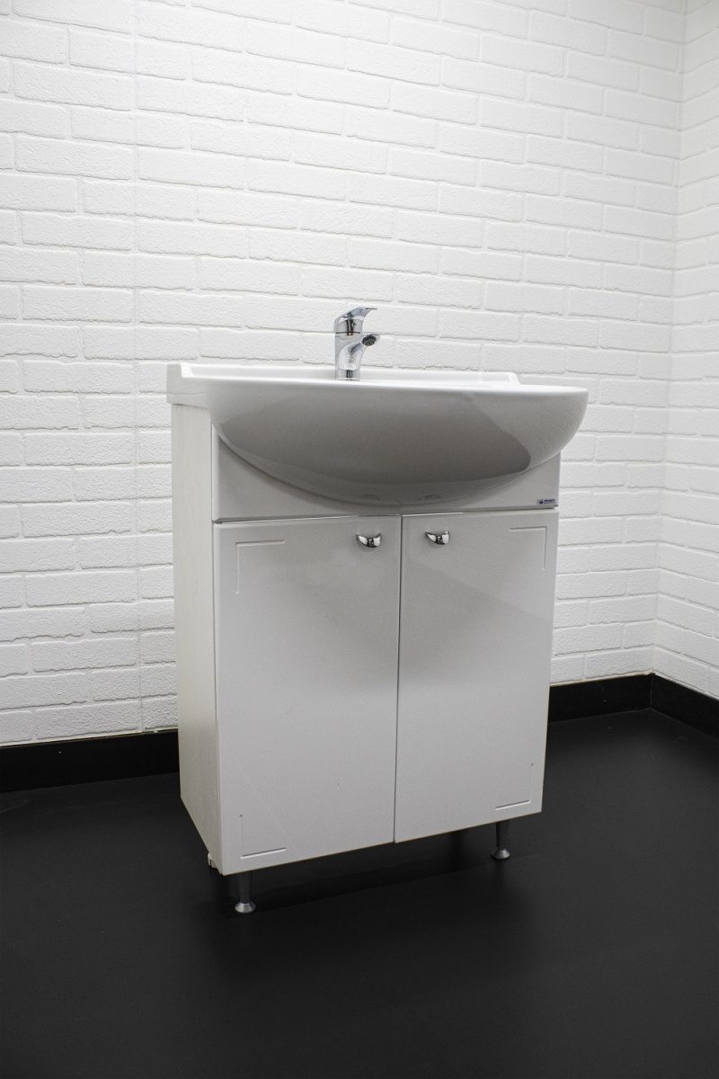 Тумба в ванную Айсберг Уют 60 Классик с корзиной для белья, DA1025T — изображение 5