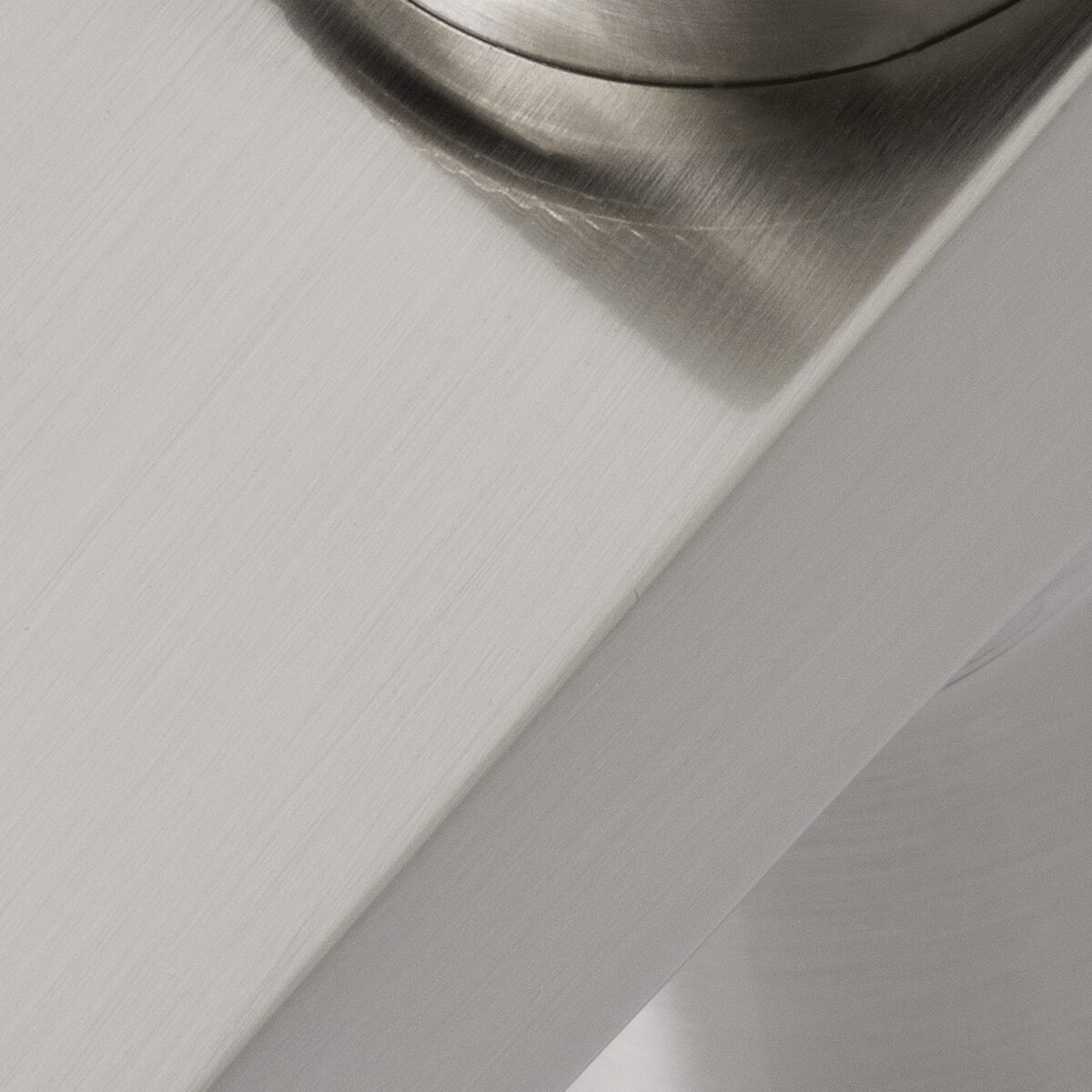 Настенный излив для ванны Wasserkraft A298 — изображение 2