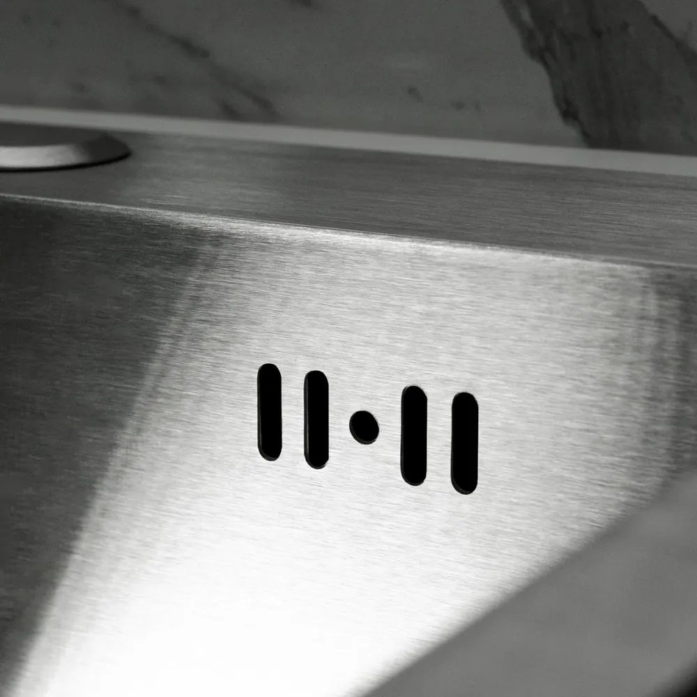 Кухонная мойка с сифоном и дозатором WISENT W35040/3 (сатин/матовая) — изображение 5