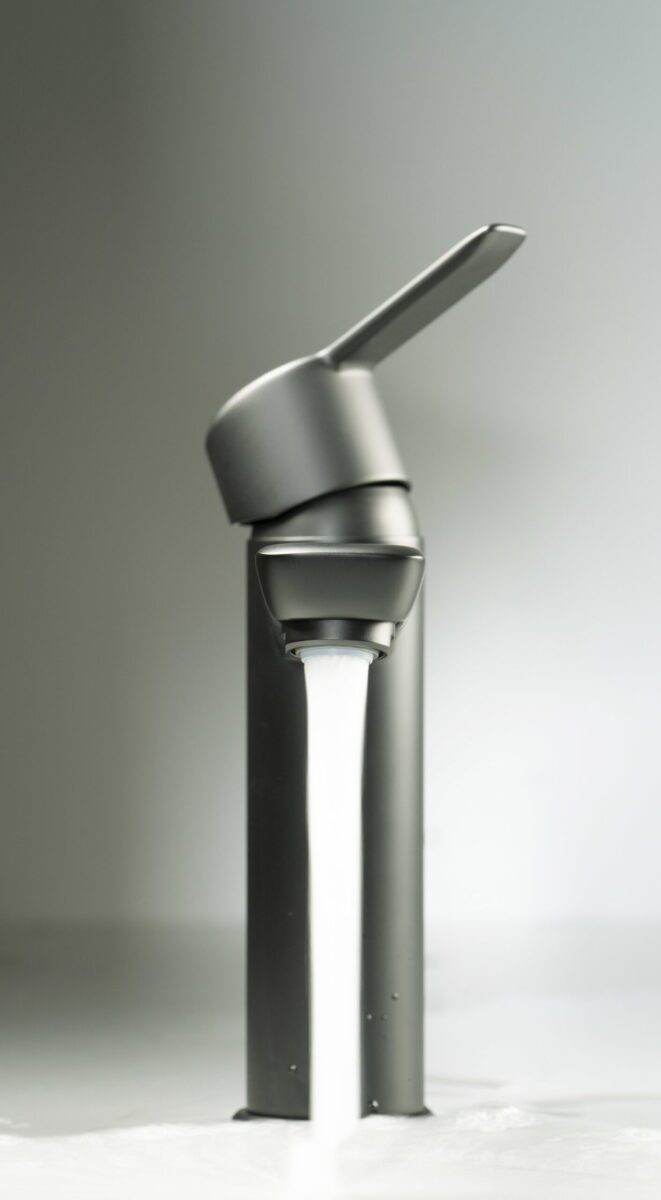 Смеситель для умывальника DEANTE ARNIKA NERO BQA N20M — изображение 4