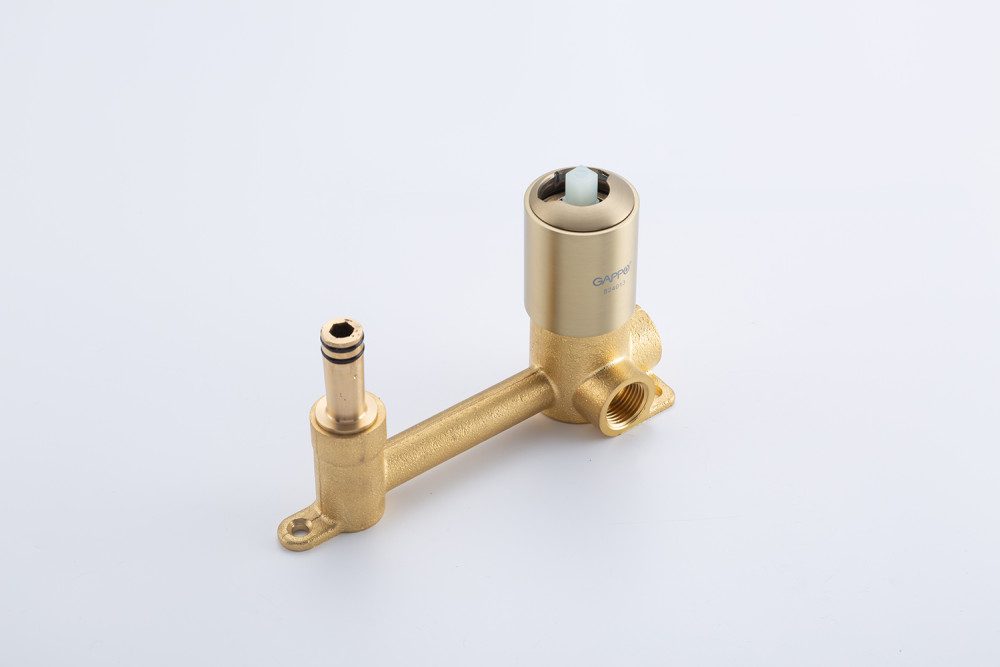 Смеситель скрытого монтажа для умывальника Gappo G1206-3, золотой сатин — изображение 4