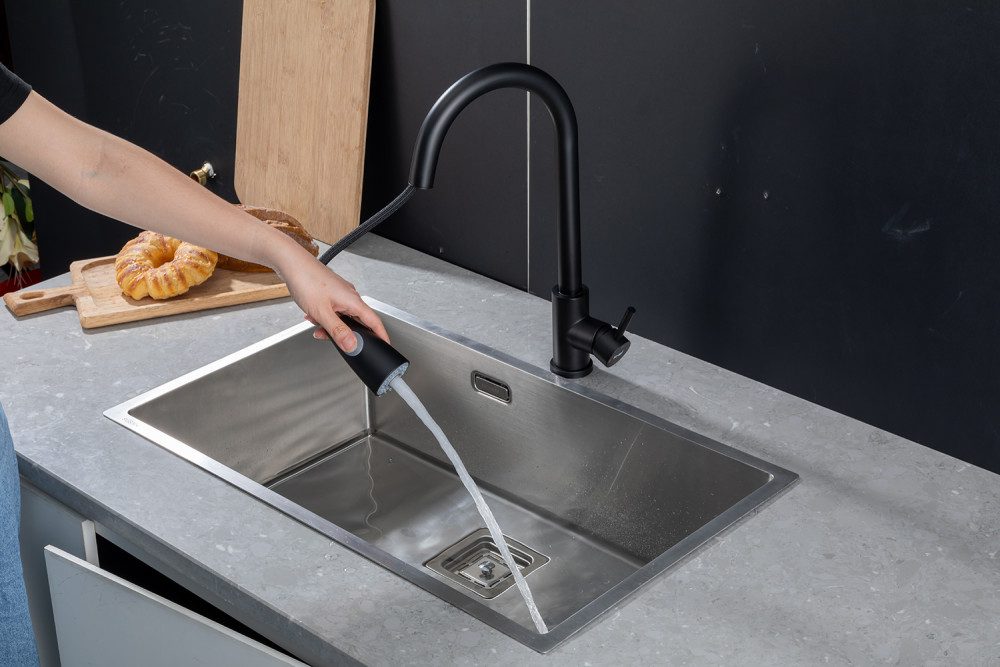 Смеситель для кухни с выдвижным изливом Frap F60991-6, чёрный — изображение 9