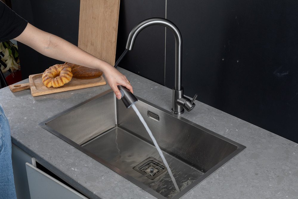 Смеситель для кухни с выдвижным изливом Frap F60991-9, оружейная сталь — изображение 8