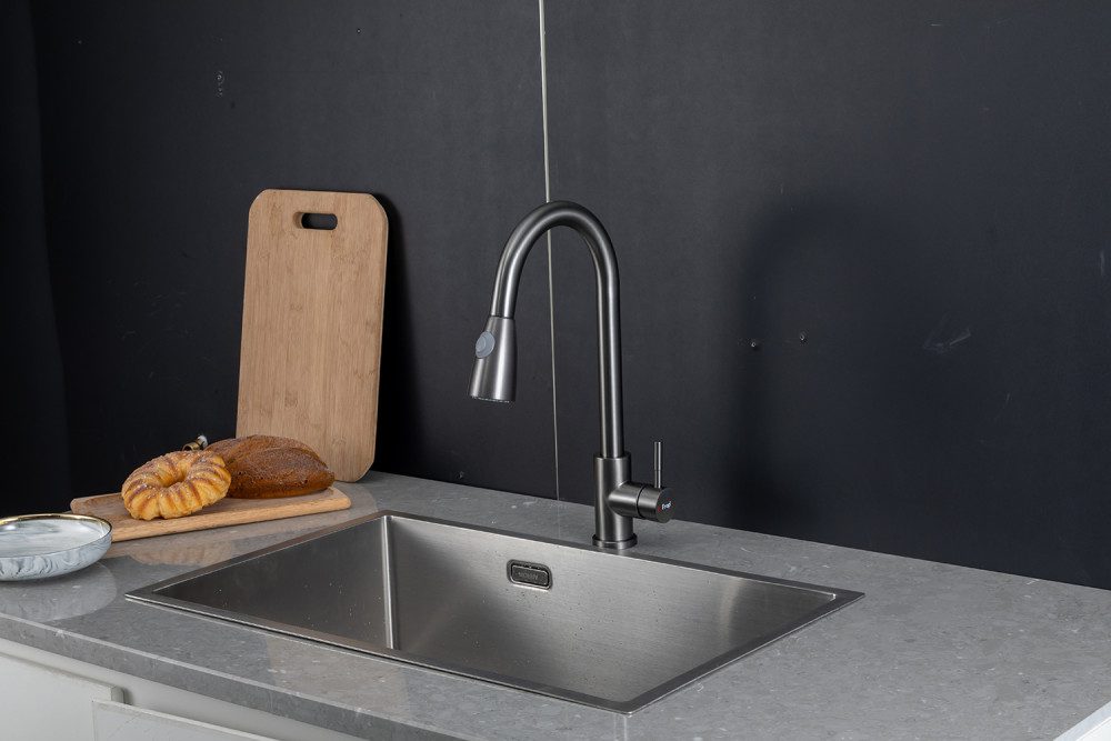 Смеситель для кухни с выдвижным изливом Frap F60991-9, оружейная сталь — изображение 5