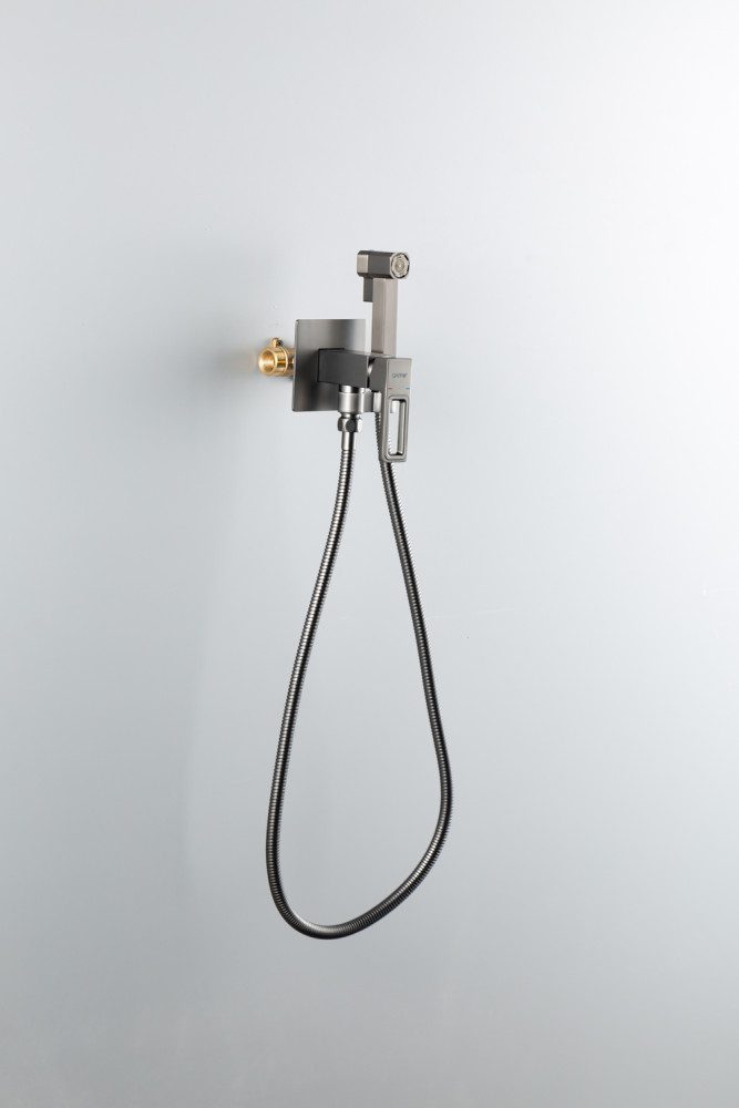 Смеситель скрытого монтажа для гигиенического душа Gappo G7217-19, оружейная сталь — изображение 4