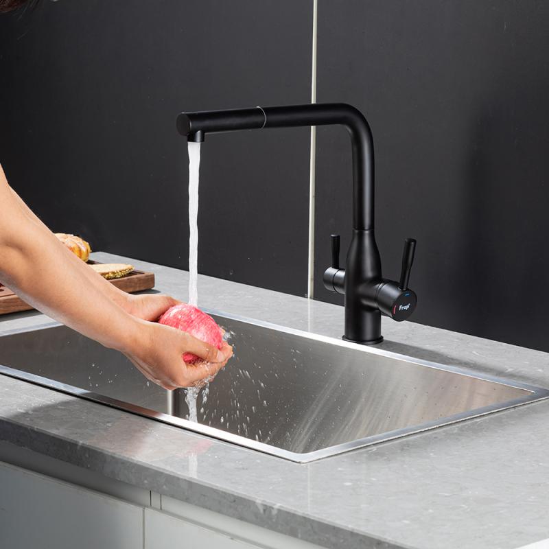 Смеситель для кухни под фильтр с выдвижным изливом Frap F4396-36, чёрный — изображение 7