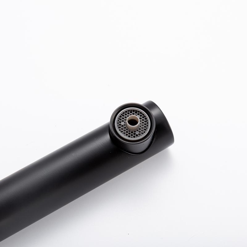 Смеситель для кухни под фильтр с выдвижным изливом Frap F4396-36, чёрный — изображение 9