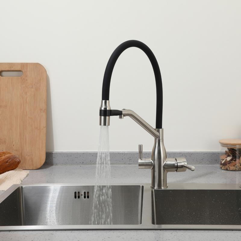 Смеситель для кухни под фильтр с гибким изливом Frap F4397-5, сатин — изображение 4