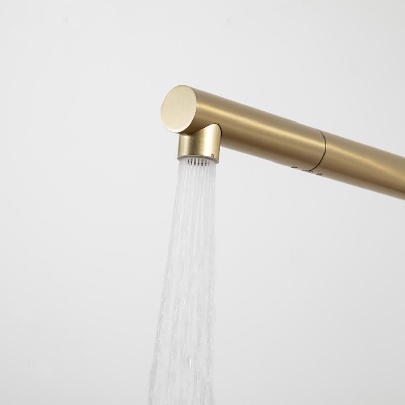 Смеситель для кухни с выдвижным изливом Frap F6096-3, золотой сатин — изображение 4