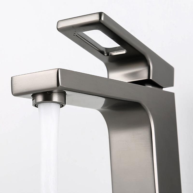 Смеситель для умывальника Gappo G1017-9, оружейная сталь — изображение 9