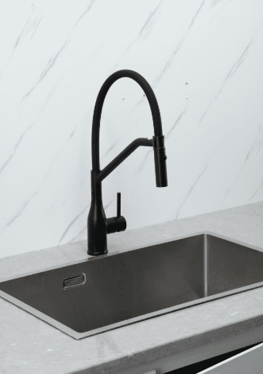 Смеситель для кухни с гибким изливом Gappo G4098-16, чёрный — изображение 3