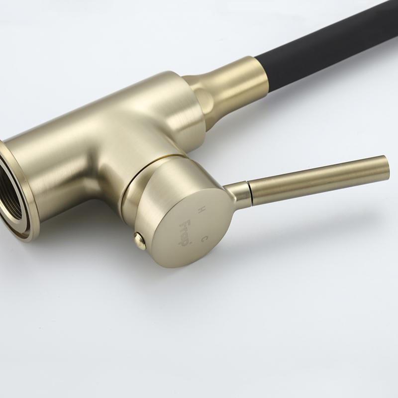 Смеситель для кухни с гибким изливом Frap F4044-3, золотой сатин — изображение 4