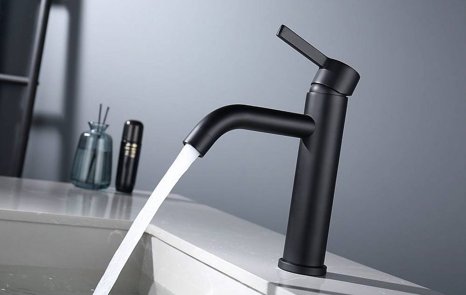 Смеситель для умывальника Splenka S221.10.06, чёрынй — изображение 5