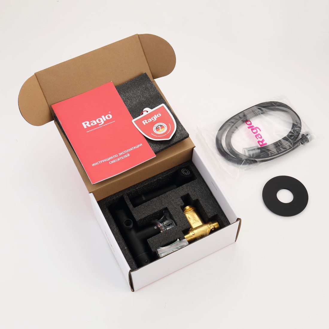 Смеситель скрытого монтажа для гигиенического душа с термостатом Raglo R23.56.06, чёрный — изображение 2