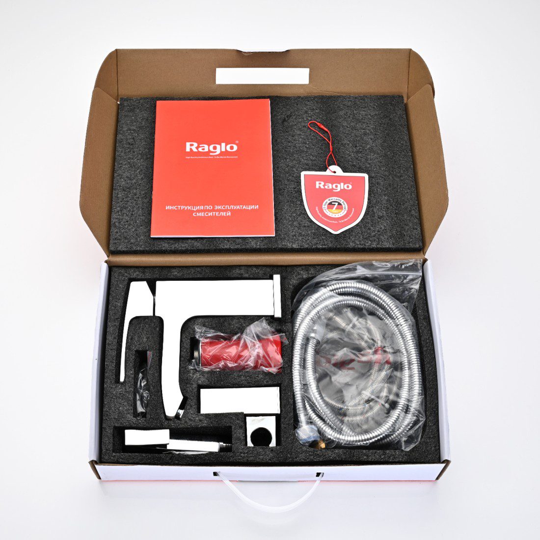 Смеситель для умывальника с гигиеническим душем Raglo R01.12 — изображение 10