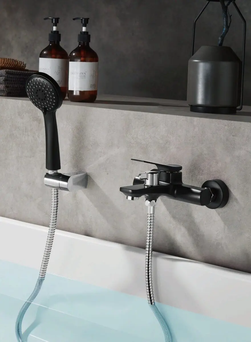 Смеситель для ванны Ledeme L3275B