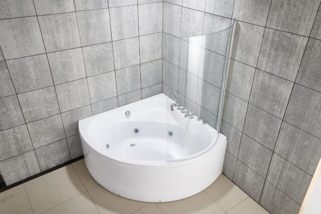 Душевая шторка на угловую ванну Roxen Veria 52050-90 прозрачное/хром — изображение 2