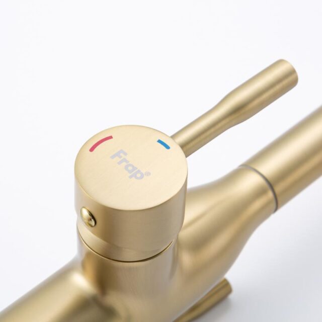 Смеситель для кухни под фильтр с выдвижным изливом Frap F4396-33, золотой сатин — изображение 11