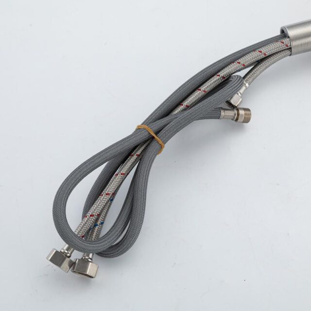 Смеситель для кухни с выдвижным изливом Frap F6096-6, чёрный — изображение 13