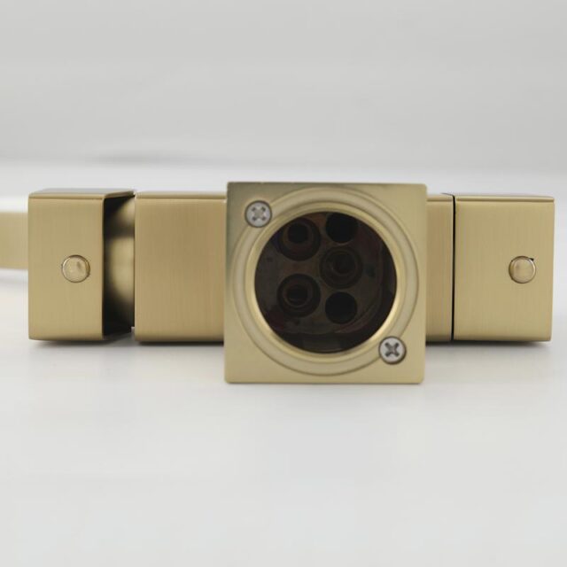 Смеситель для кухни под фильтр с гибким изливом Gappo G4395-33, золотой сатин — изображение 8