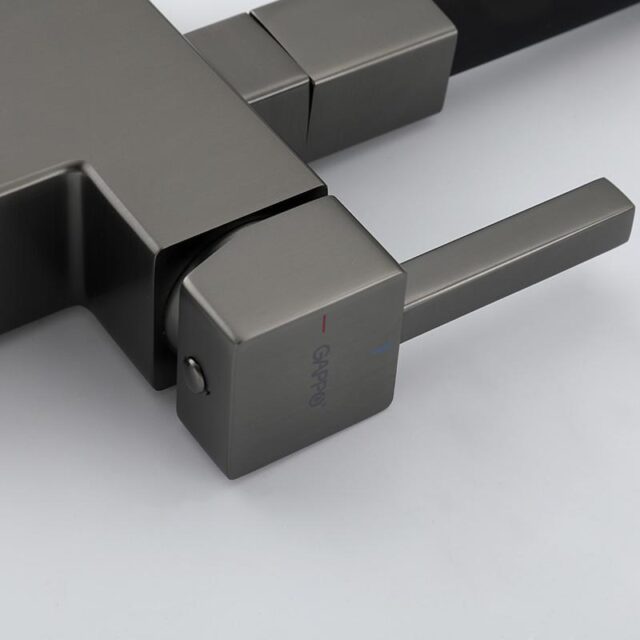 Смеситель для кухни под фильтр с гибким изливом Gappo G4395-39, оружейная сталь — изображение 4